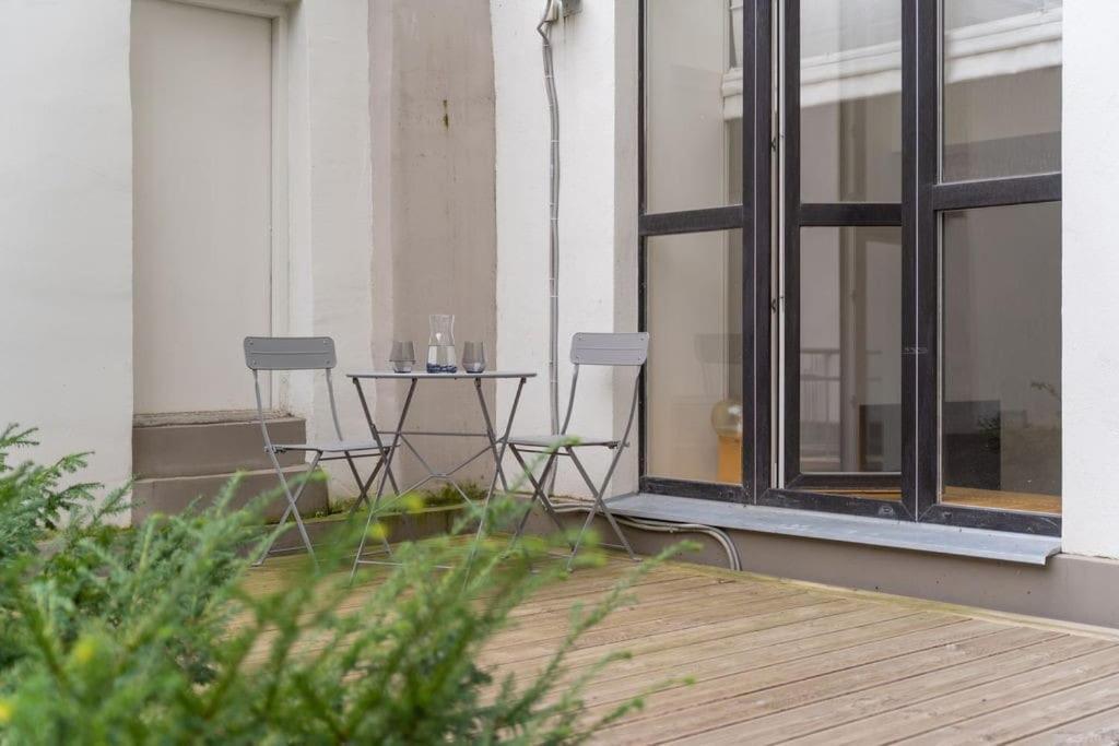 شقة Designer Loft In The City Center ريغا المظهر الخارجي الصورة