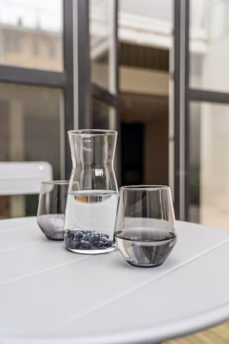 شقة Designer Loft In The City Center ريغا المظهر الخارجي الصورة